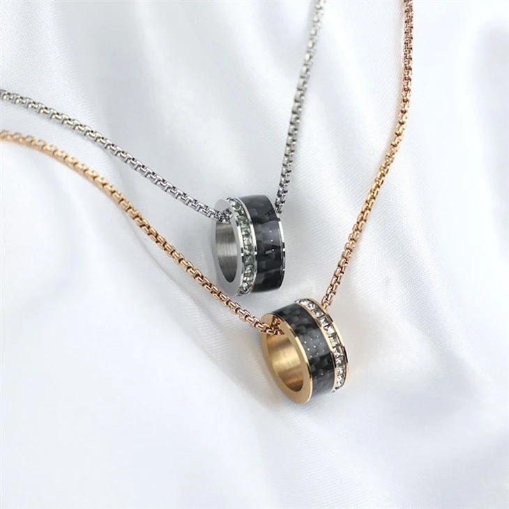 Ring necklace 03 Ring necklace 03